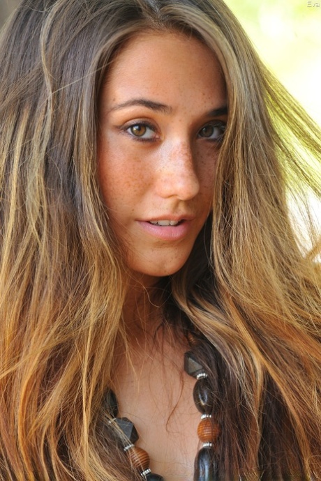 eva-lovia
